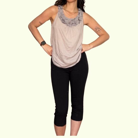 Elle Gray Floral Neckline Tank Top | Soft Modal Cotton Sleeveless Blouse Size S - Picture 2 of 2